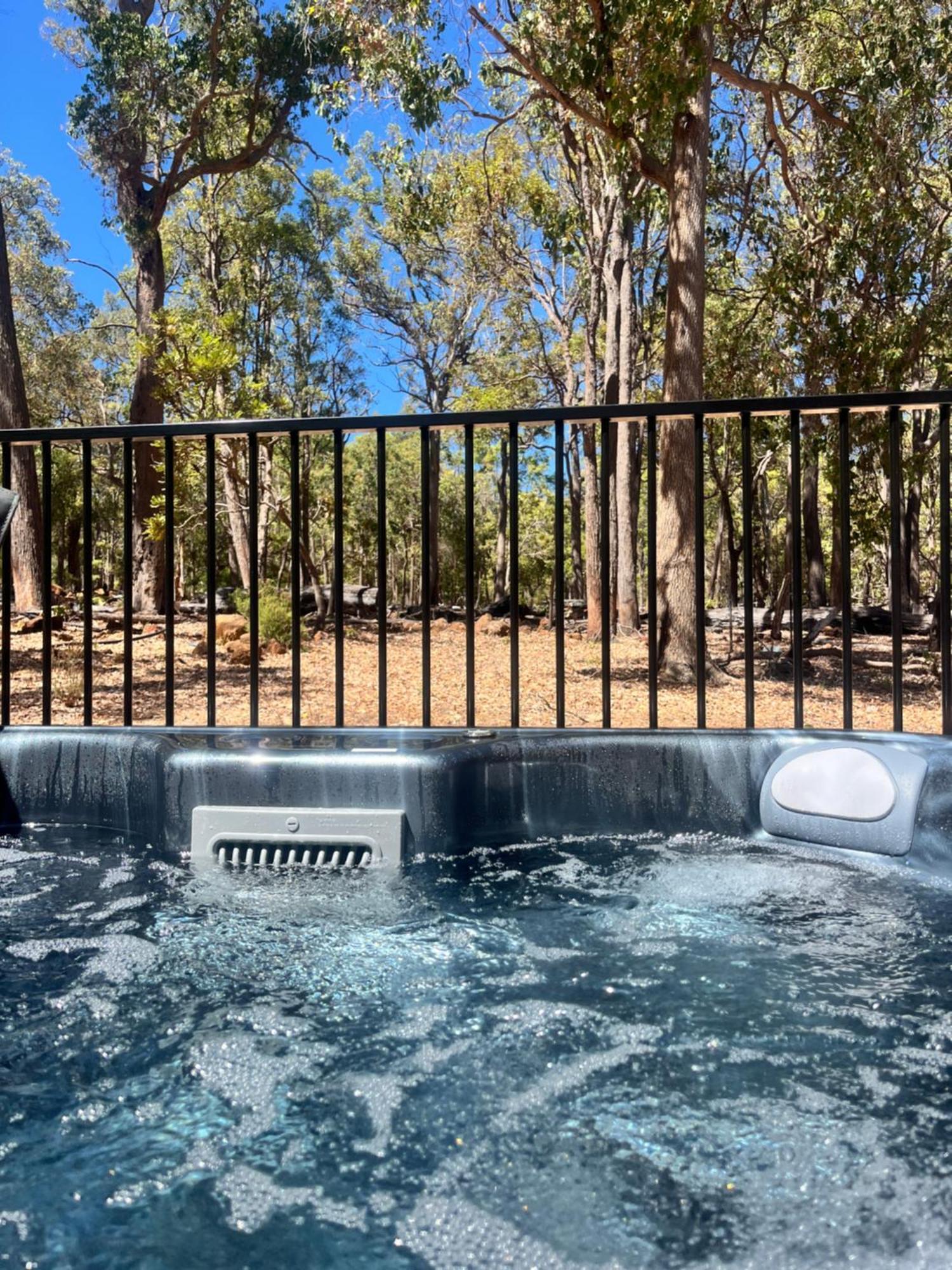 Jarrah Glen Cabins 나눕 외부 사진