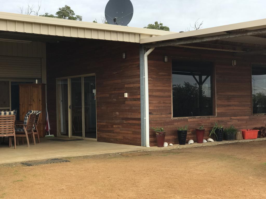 Jarrah Glen Cabins 나눕 외부 사진